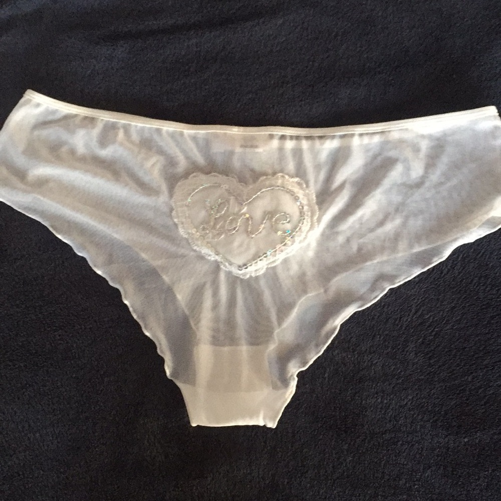 White stretch flashing “love” heart panties